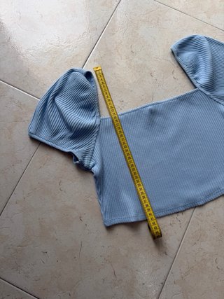 Top H&M azzurro a coste crop - Taglia L