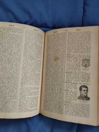 Diccionario enclopedico ilustrado (muy antiguo)