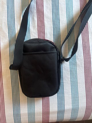 Bandolera Nike Negra