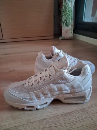 NIKE AIR MAX 95 OG BIG BUBBLE "Soft Pearl"