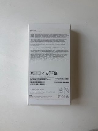 iPhone 16 Pro Dorado