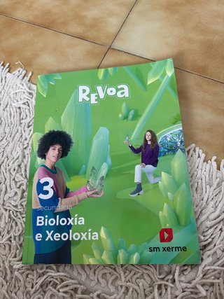 Bioloxía e Xeoloxía. 3 Secundaria. Revoa