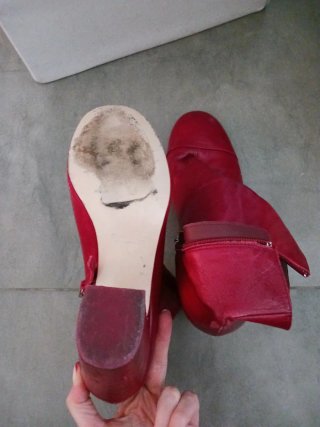 Botines rojos con cremallera