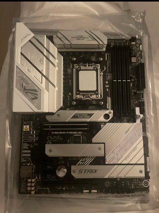 Placa base ASUS ROG STRIX B650-A GAMING WIFI