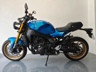 Yamaha XSR900 Azul y Dorado 2023 Impecable