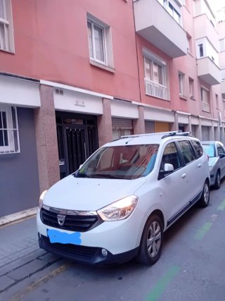 Dacia Lodgy 2013