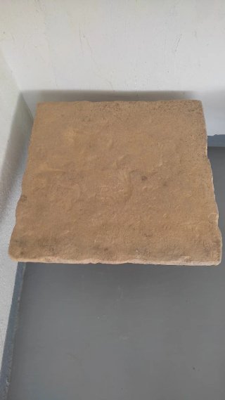 2 Mesas Auxiliares Piedra y Madera 8€ las dos