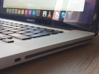 MacBook Pro 2010 i7 Plata
