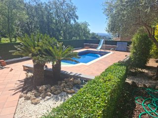 Alquiler piscina y jardín