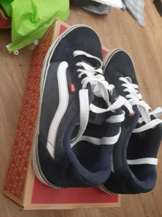 Zapatillas Vans Azul Marino y Blanco