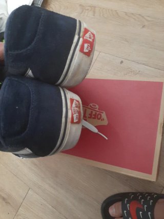 Zapatillas Vans Azul Marino y Blanco