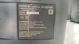 Sony Trinitron KV-M2100E 21” CRT retro gaming