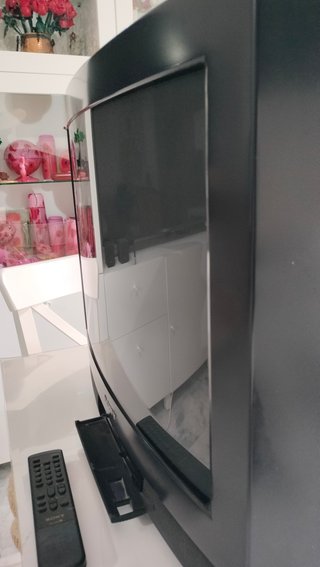 Sony Trinitron KV-M2100E 21” CRT retro gaming