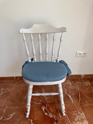 Mesa y 4 Sillas Madera Maciza Estilo Inglés