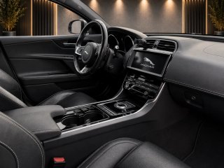 Jaguar XE 2017
