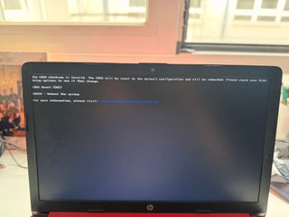 Portátil HP 15-DA2001NS Negro y Rojo