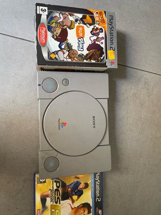 Consola PS1 + 2 Juegos: PES 6 y Eye Toy Play