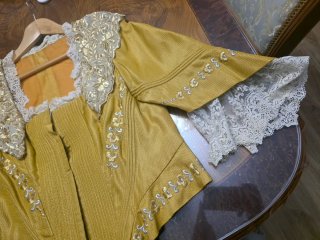 Traje de Fallera Oro y Plata
