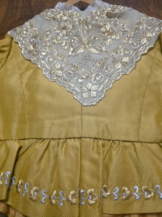 Traje de Fallera Oro y Plata