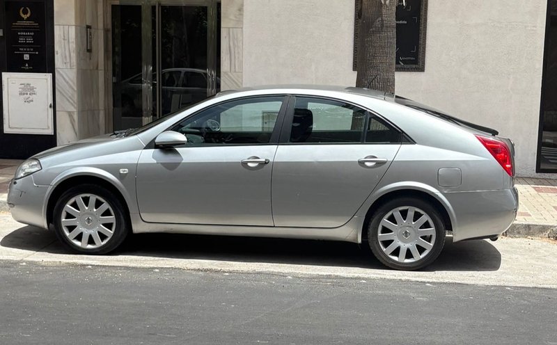 Nissan Primera 2005 - foto 1