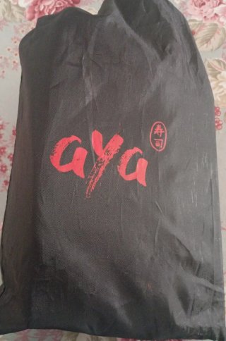 Kit para hacer sushi - Rojo y Bambú de marca Aya.