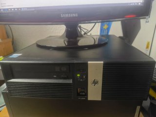 Ordenador HP rp5800