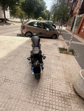 Zontes C125 negra