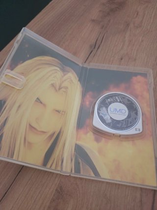 Final Fantasy VII Advent Children PSP UMD Video