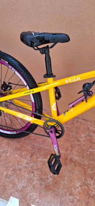 Bicicleta Dirt Jump/Pump Track Amarilla