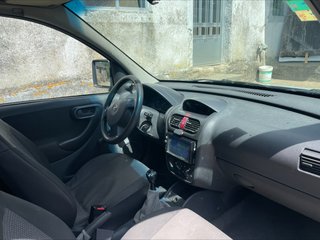 Furgo camperizada | Opel Combo 1.3 CDTI | 3.850 €