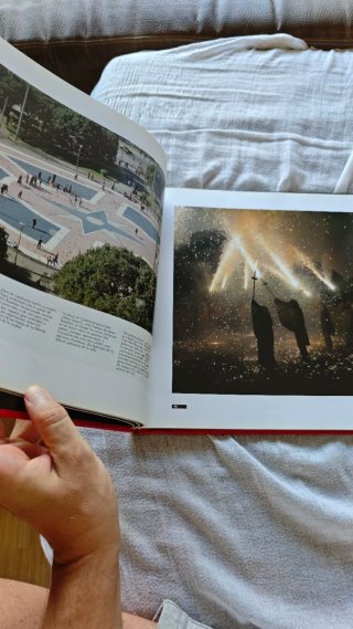 Libro "Barcelona: cuatro visiones" -Ed. Ajuntament