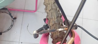Bicicleta rosa fucsia