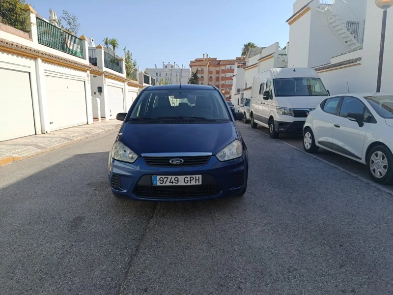 Ford C-MAX 2010 - foto 1