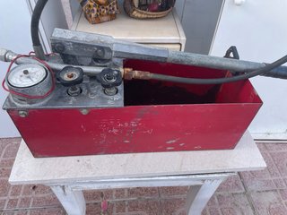 Bomba hidráulica manual