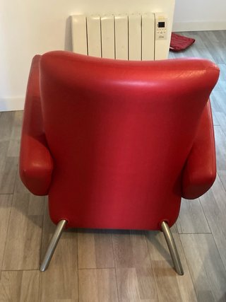 Sillón rojo vintage en piel - super rebaja!