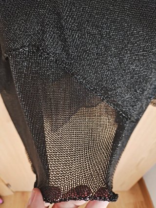 Falda gris de brillo con volantes de Zara