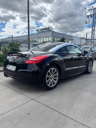 Peugeot RCZ 2012