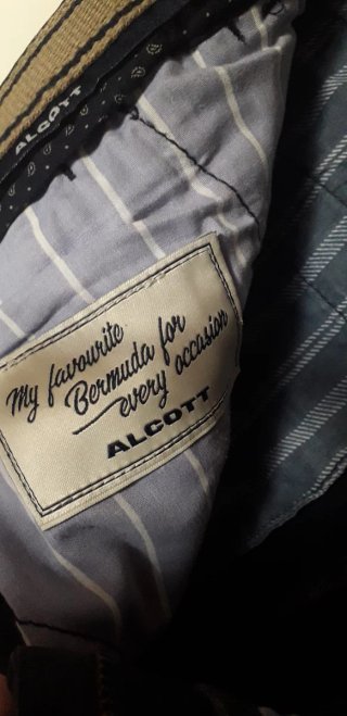 Pantalón corto Alcott azul marino Talla M