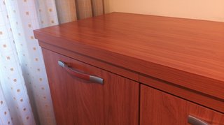 Armario Mueble Madera con Ruedas