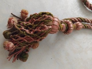 Antiguo alzapaño borla seda y algodón