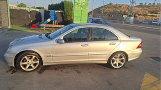 Mercedes-Benz Clase C (2006) 220