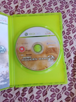 Xbox 360 Call of Duty Modern Warfare 2
