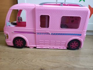 Caravana Barbie Rosa + Avión