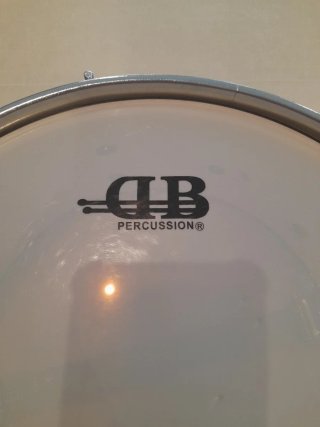 Caja de percusión DB
