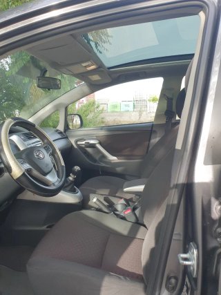 Toyota Verso 2011
