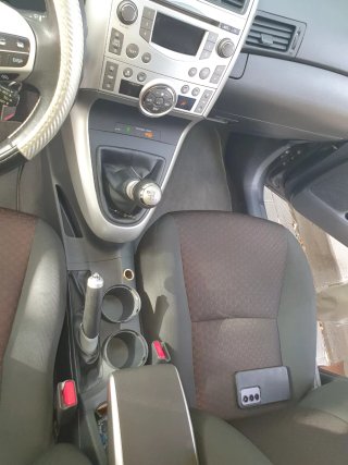 Toyota Verso 2011
