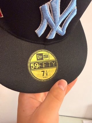 Gorra Supreme x New Era Yankees Kanji Negra