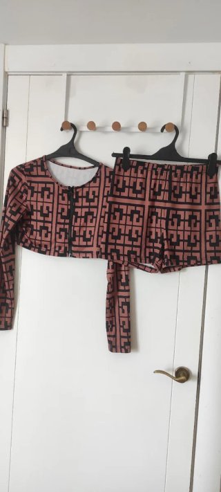 Ropa variada