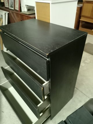 Cómoda Negra Madera