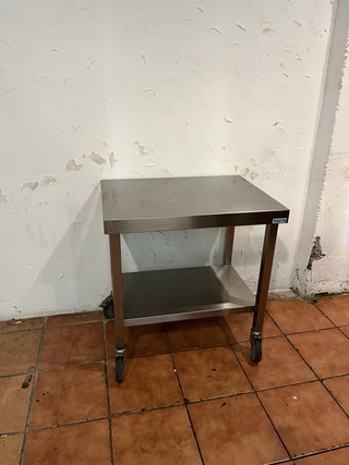 Mesa de trabajo acero inoxidable con ruedas